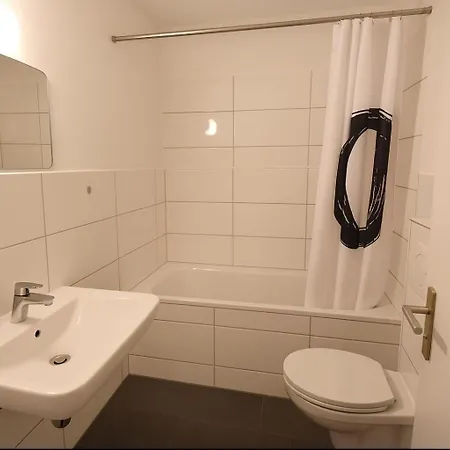 Penthouse Koeln 2 公寓 弗雷兴